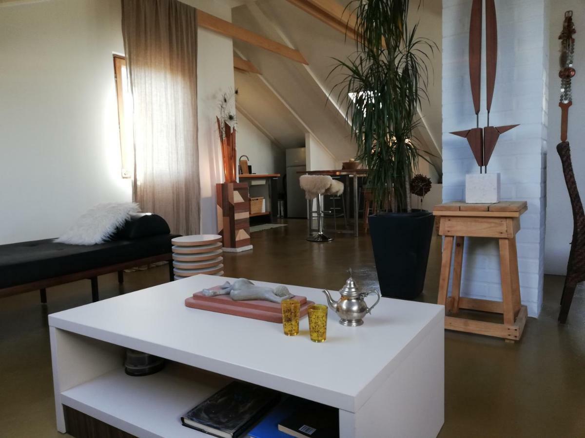 נזרין Naiadi Loft Apartment מראה חיצוני תמונה